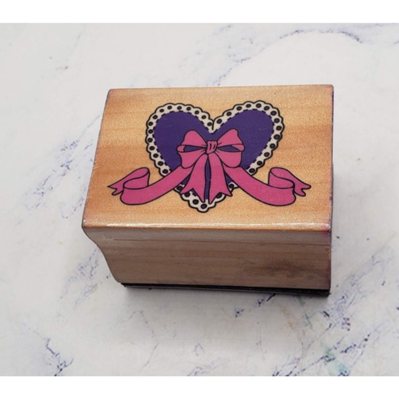 Bow & Lace Love Heart Wood Mounted Rubber Crafting Stamp - Picture 1 of 7